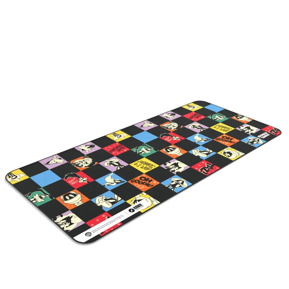 Hawk Looney Tunes Universe 90x40 Mouse Pad